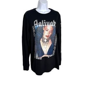 Aaliyah Men's NWOT Princess of R&B Long Sleeve Top M Black Cotton Crew Neck